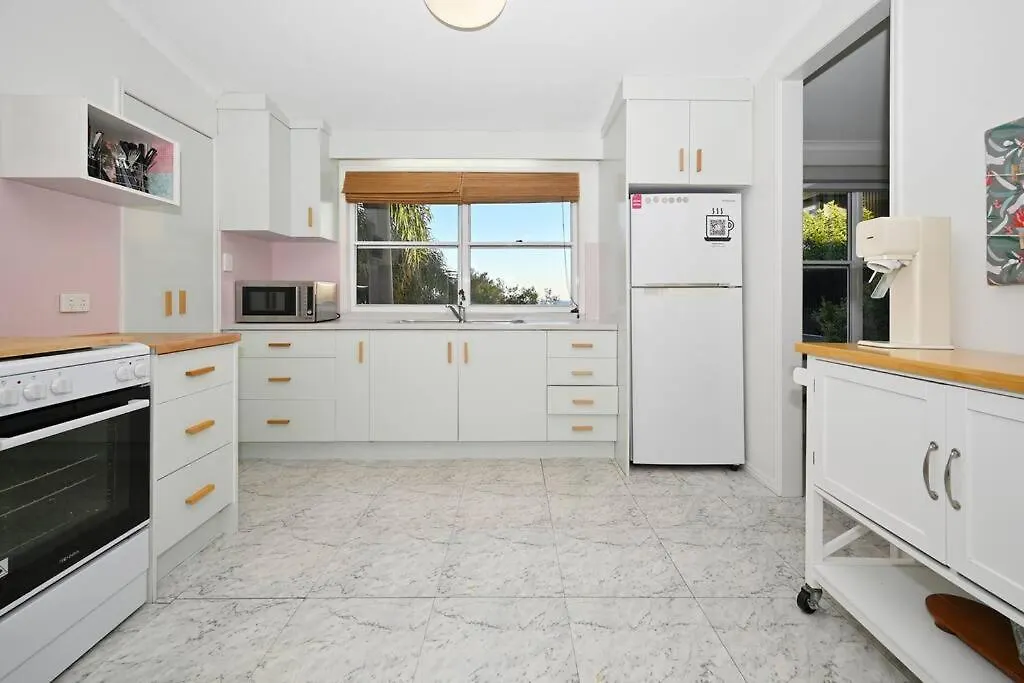 Groovy Beach Bungalow Caloundra 0*,